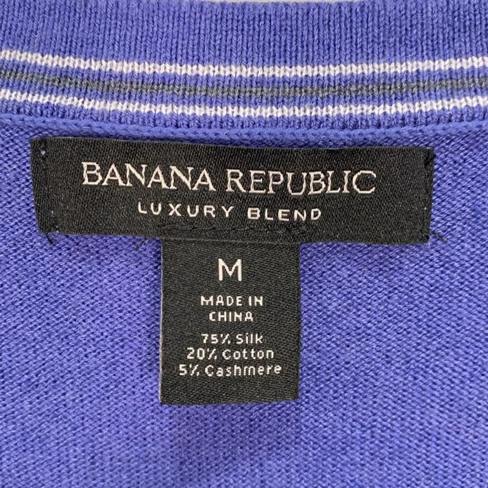 Banana republic light weight V-neck sweater purple silk cashmere cotton medium